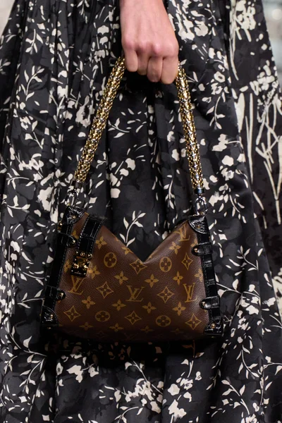 Look 55